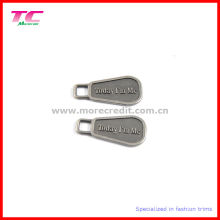 Custom Gravure Logo Metal Zipper Puller pour sac